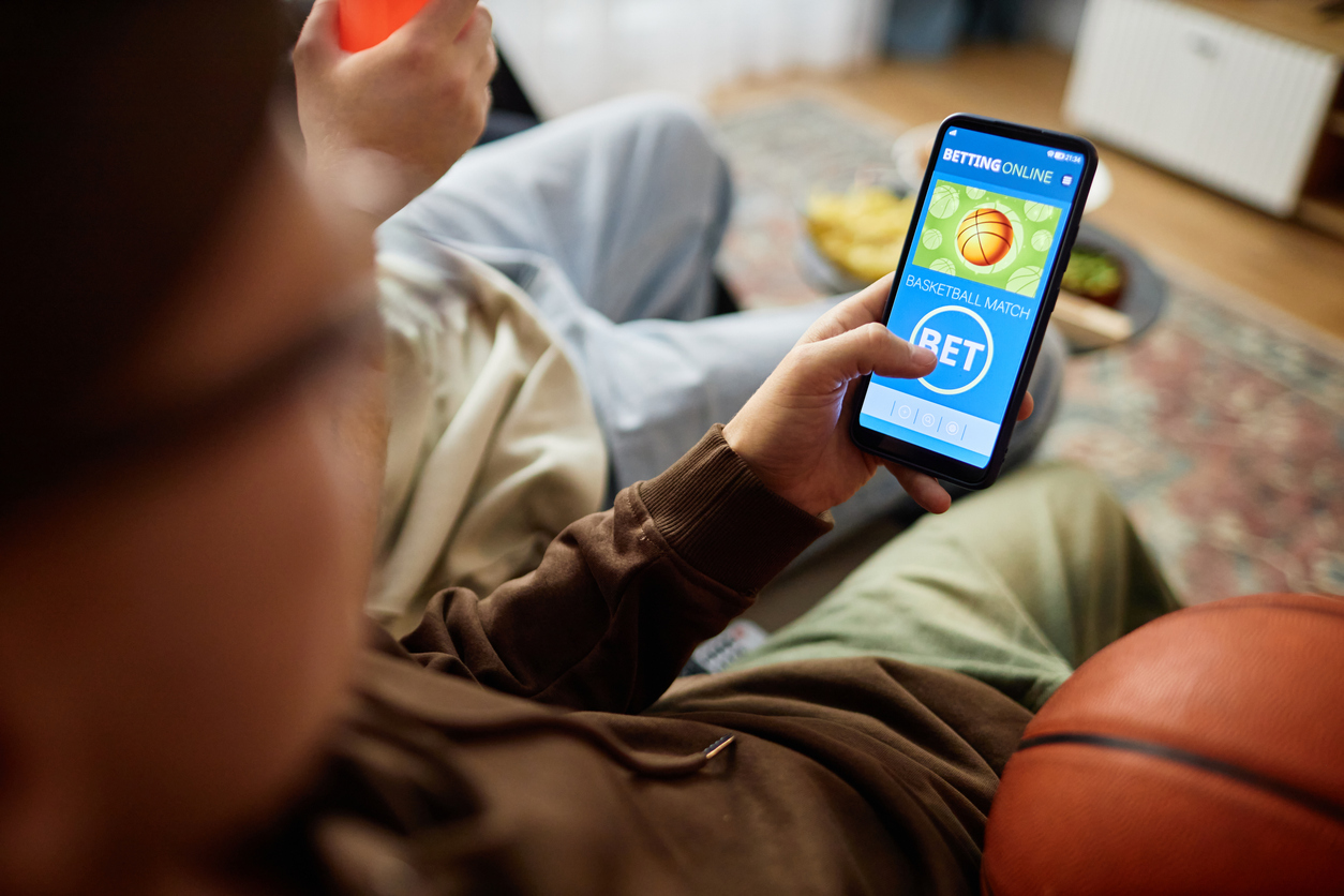 Tổng quan về cá cược bóng rổ FC88