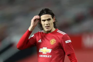 Góc khuất điên rồ đằng sau bản năng sát thủ tàn độc của Edinson Cavani